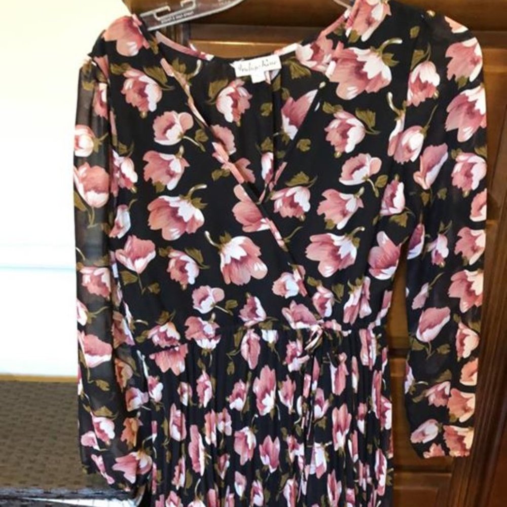 Never worn. Dress